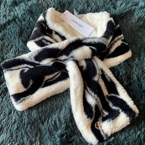 🔥🔥🧣Calvin Klein fur scarf🔥🔥